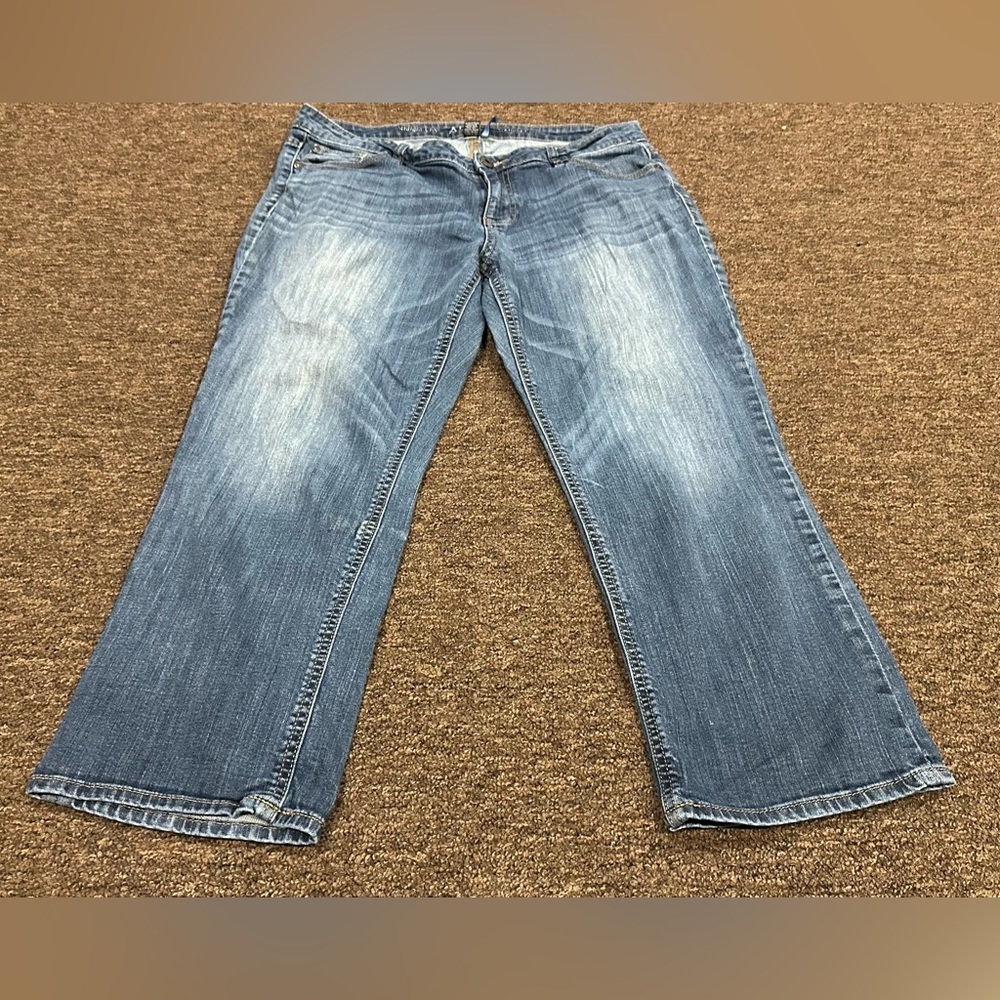 EUC Apt 9 Modern Sz 12 Classic Blue Women's Jeans bottoms pants